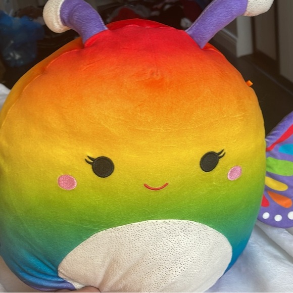 Butterfly Squismellow - Picture 2 of 2